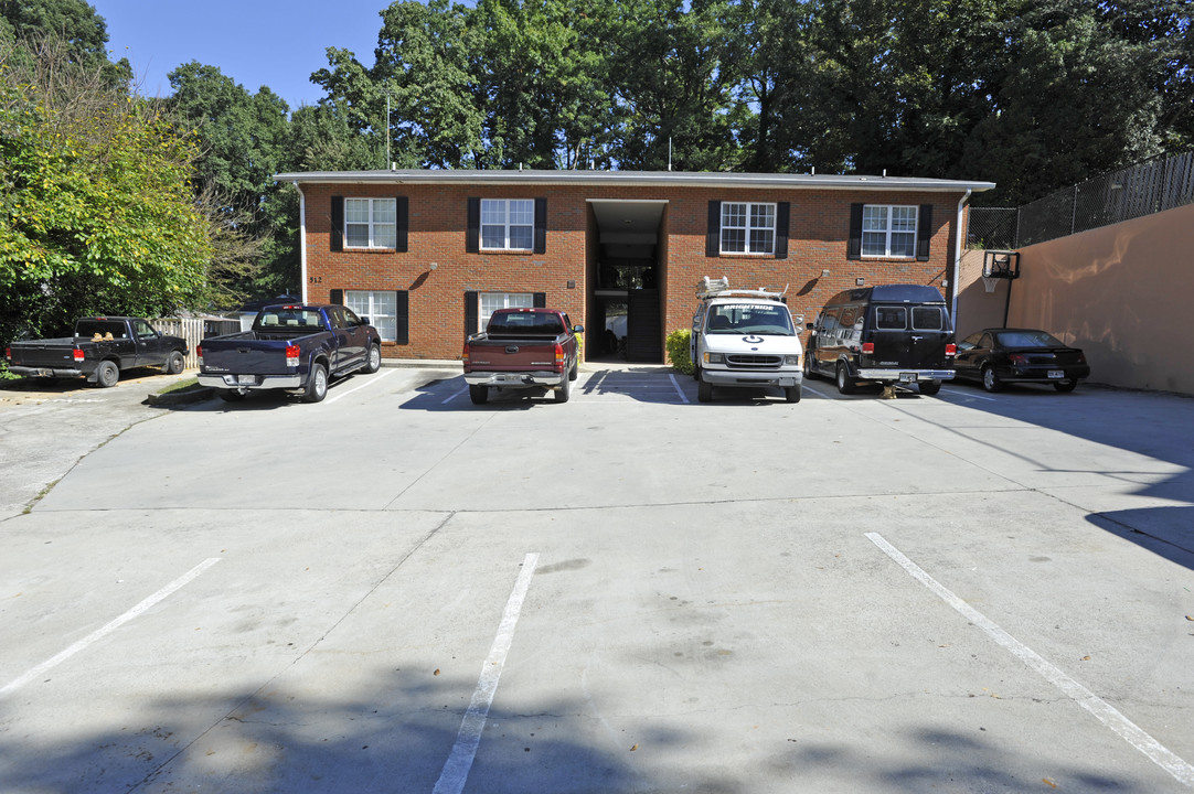 512 Northside Dr in Gainesville, GA - Foto de edificio