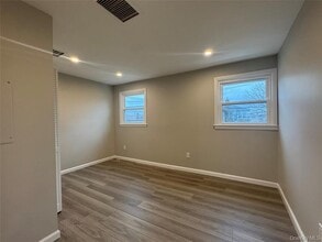 817 E Walnut St in Long Beach, NY - Building Photo - Building Photo