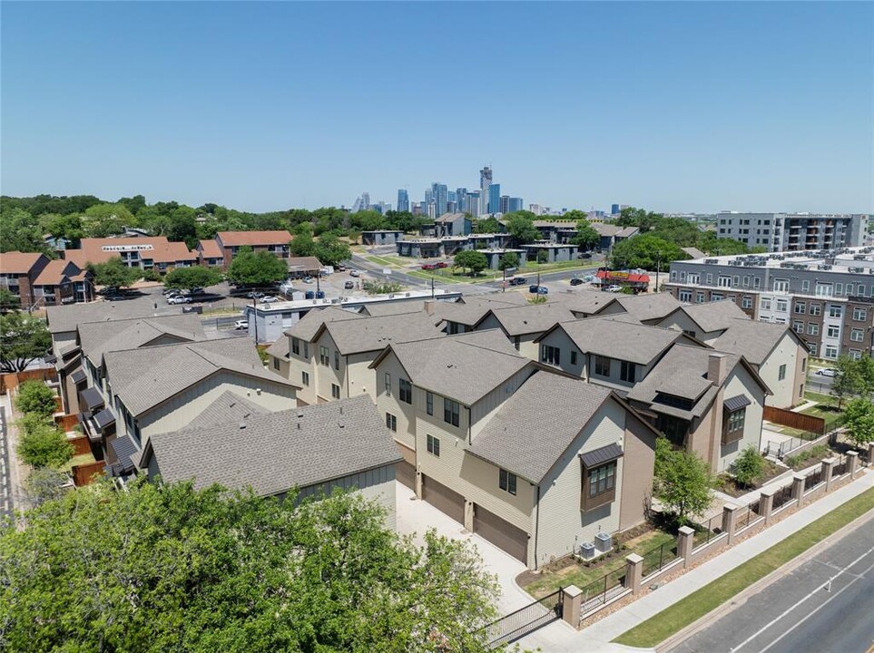 2209 Woodland Ave in Austin, TX - Building Photo