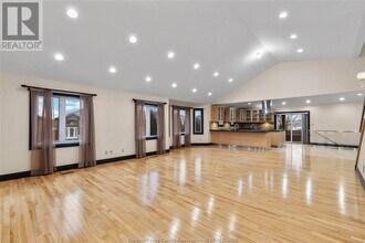 4825 Barcelona Crescent in Windsor, ON - Building Photo - Building Photo