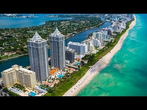 4775 Collins Ave, Unit 1200 in Miami, FL - Foto de edificio - Building Photo