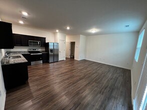 1113 Union Pacific Wy in Cartersville, GA - Building Photo - Building Photo