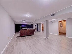 6270 Rocket Dr in Florissant, MO - Building Photo - Building Photo