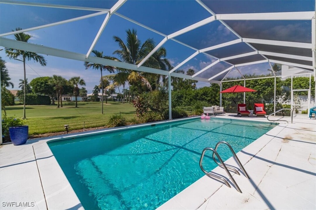 640 Harbour Dr in Naples, FL - Building Photo