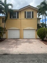 5486 NW 112th Path in Doral, FL - Building Photo - Building Photo
