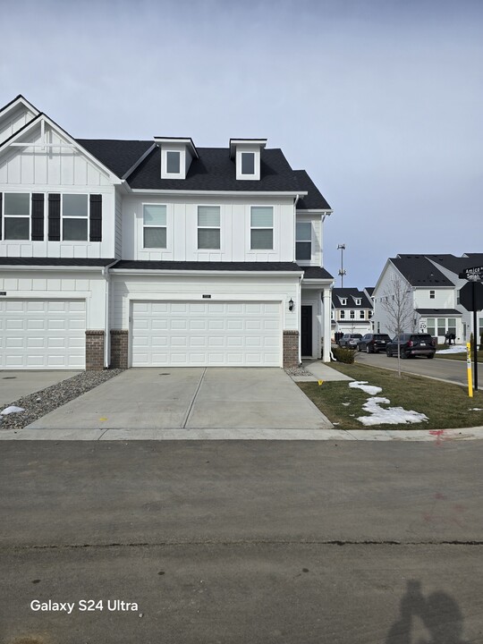 7230 Selah Ln in Noblesville, IN - Building Photo