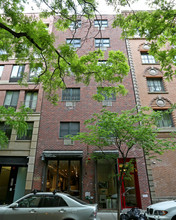 190 Elizabeth St in New York, NY - Building Photo - Building Photo