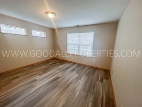 4318 152nd Ct in Urbandale, IA - Building Photo - Building Photo