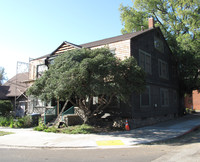 73 S Michigan Ave in Pasadena, CA - Foto de edificio - Building Photo