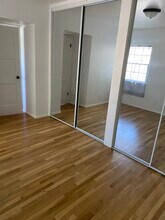 251 S Lamer St in Burbank, CA - Building Photo - Building Photo