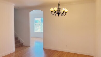 805 Lippert Pl in Santa Clara, CA - Building Photo - Building Photo