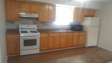 159 W 21st St in Bayonne, NJ - Building Photo - Building Photo