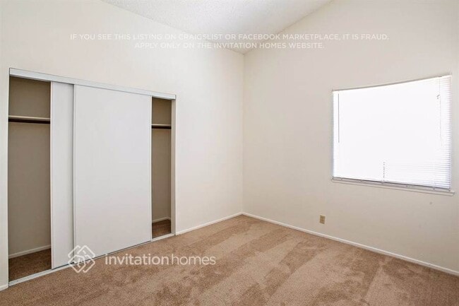 610 E Eldorado Ln in Las Vegas, NV - Foto de edificio - Building Photo