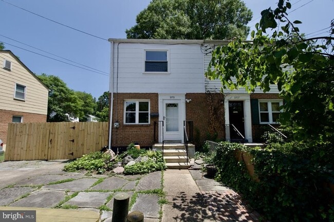 property at 5715 Fenwick Dr
