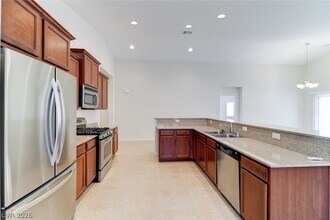 6117 Riverwalk Falls St in North Las Vegas, NV - Building Photo - Building Photo