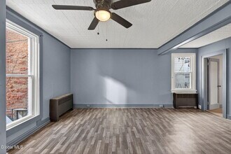 58 Congress St in Cohoes, NY - Building Photo - Building Photo