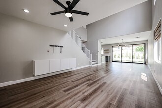 3372 E Ravenswood Dr in Gilbert, AZ - Building Photo - Building Photo