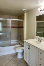 6530 Emerald Dunes Dr in West Palm Beach, FL - Building Photo - Building Photo