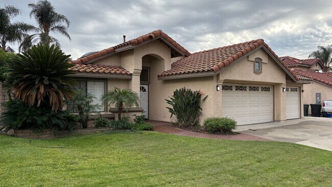 10831 Gala Ave in Rancho Cucamonga, CA - Building Photo - Building Photo