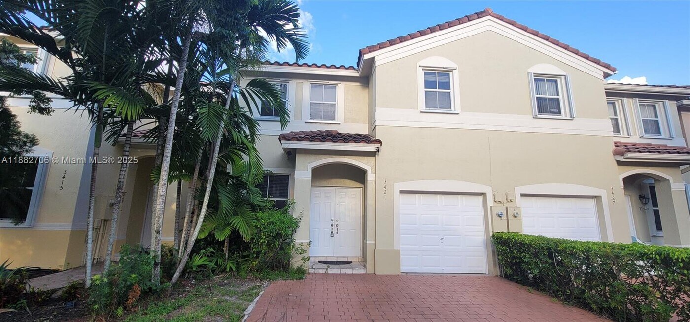 3421 SW 171st Terrace in Miramar, FL - Building Photo