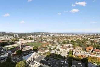 2170 Century Pk E in Los Angeles, CA - Building Photo - Building Photo