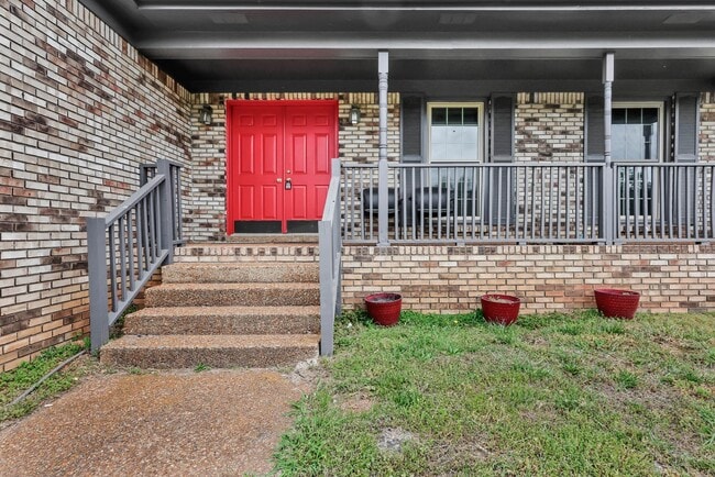 532 Brentwood Cir in Clarksville, TN - Building Photo - Building Photo