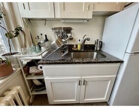 73 Martin St, Unit 37 in Cambridge, MA - Foto de edificio - Building Photo