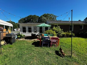 410 Meadow Ln in Athens, GA - Building Photo - Building Photo