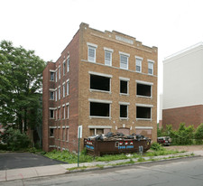 Deroy in Hartford, CT - Building Photo - Building Photo