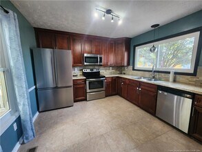 6831 Candlewood Dr in Fayetteville, NC - Building Photo - Building Photo