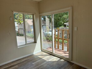 4708 N Lee St in Spokane, WA - Building Photo - Building Photo