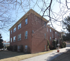 2624 Keele St Apartments