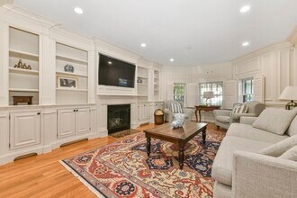 447 Beacon St in Boston, MA - Building Photo - Building Photo