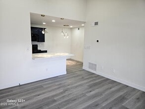 623 W Guadalupe Rd in Mesa, AZ - Building Photo - Building Photo