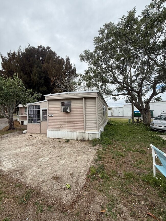 920 Boardwalk Ln in Cocoa, FL - Building Photo - Building Photo