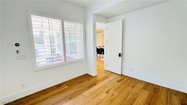 property at 3179 Palazzo Reale Ave