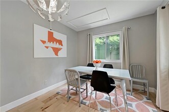 1504 Robert Weaver Ave in Austin, TX - Building Photo - Building Photo