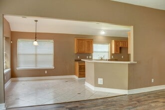 10302 Otter Cir in Baytown, TX - Building Photo - Building Photo