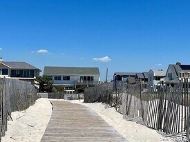 3 Oswego Ave in East Atlantic Beach, NY - Building Photo