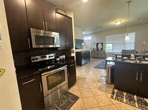11842 Silverlake Park Dr in Windermere, FL - Building Photo - Building Photo