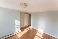 627 Dumbarton Ave photo'