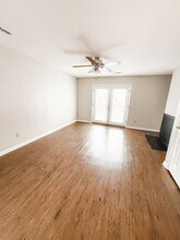 122 Lullwater Dr-Unit -122-A Lullwater Drive in Wilmington, NC - Building Photo - Building Photo