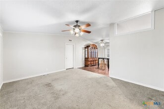 2676 Pahmeyer Rd in New Braunfels, TX - Building Photo - Building Photo