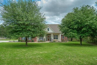 11421 E Connie Ln in Montgomery, TX - Building Photo - Building Photo