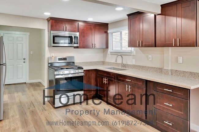 438-438 B Ave in National City, CA - Building Photo - Building Photo