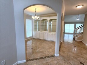 2521 Fair Oak St in Pearland, TX - Foto de edificio - Building Photo