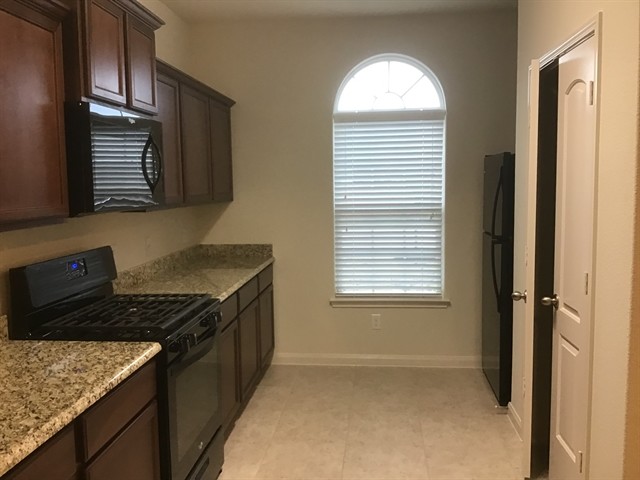 9055 Lone Cypress Dr in Forney, TX - Building Photo - Building Photo