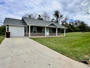 98 Timothy Dr in Somerset, KY - Building Photo - Building Photo