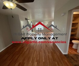 447 E 60th Pl in Merrillville, IN - Building Photo - Building Photo