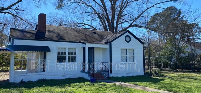 206 Johnson St in Warrenton, GA - Building Photo - Building Photo